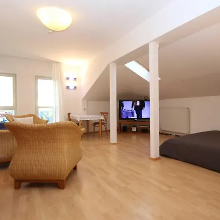 아파트 Fewos Herrmann Am Strauchelfeld 4 24 *